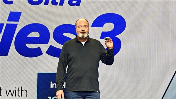 双屏5090来了！聊聊我在CES 2026看到的那些PC圈疯子产品