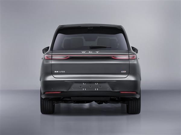 新势力慌不慌 长城魏牌V9X实车亮相：剑指主流大六座SUV