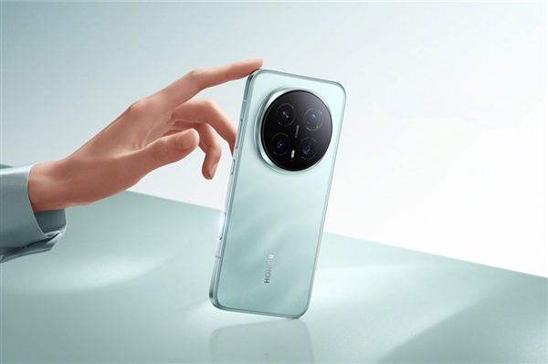 豆包手机让荣耀团队兴奋:荣耀AI赛道有了新伙伴